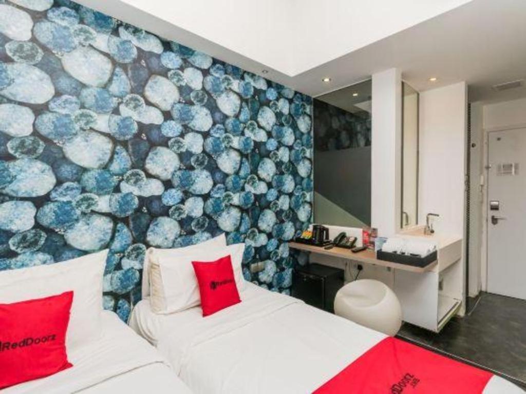 Reddoorz Hotel Plus @ Little India Singapore Exterior foto